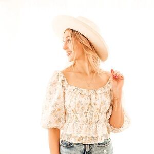 Storia Cream Floral Blouse with Puff Sleeves